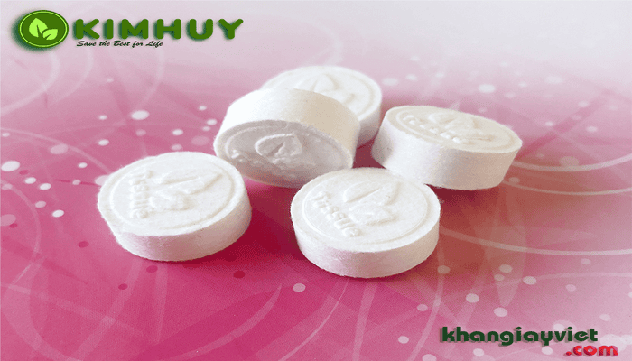 Sử dụng khăn giấy tẩy trang đúng cách để mang lại hiệu quả tốt nhất